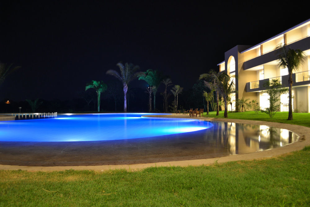 Sun Hotel Warnes المظهر الخارجي الصورة