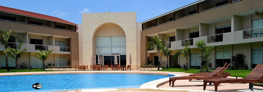 Sun Hotel Warnes المظهر الخارجي الصورة