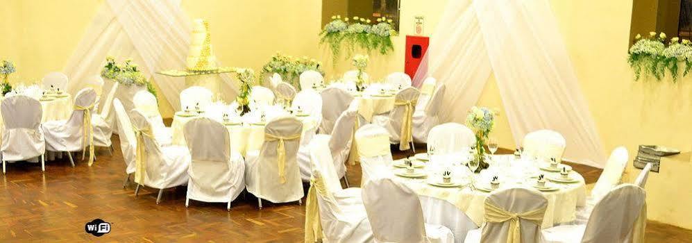 Sun Hotel Warnes المظهر الخارجي الصورة