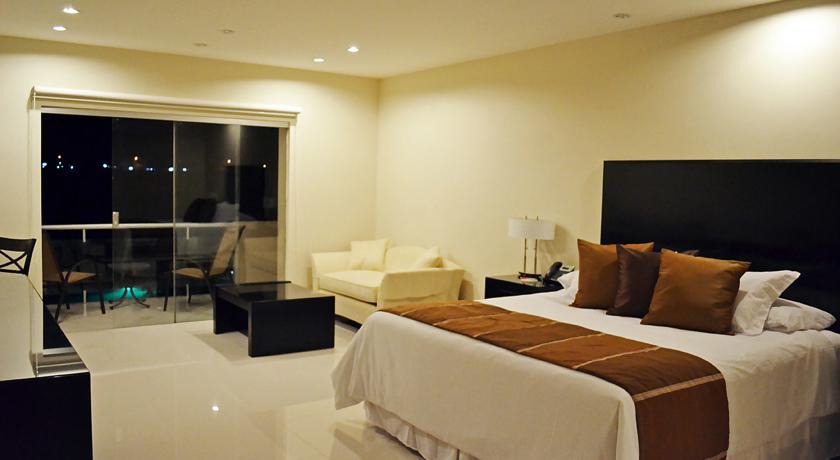 Sun Hotel Warnes المظهر الخارجي الصورة