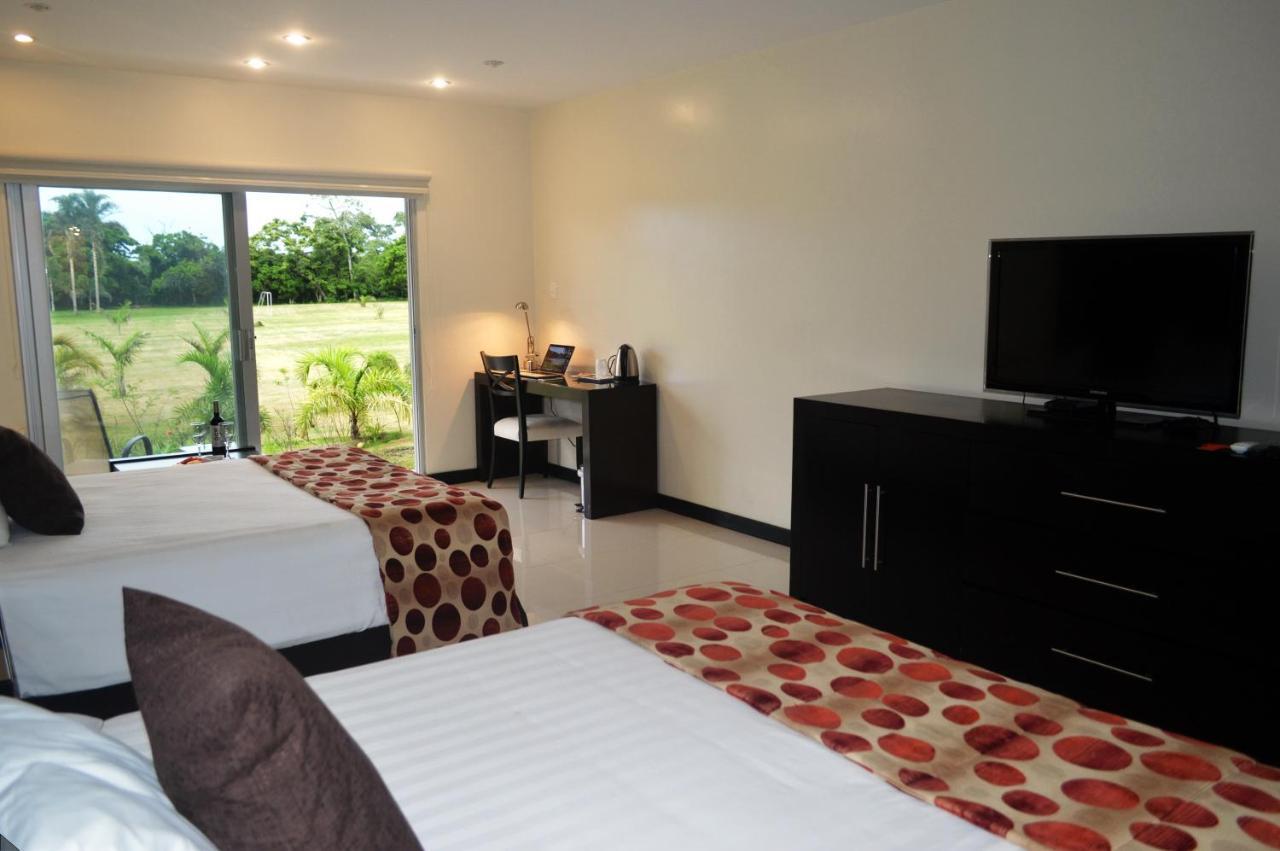 Sun Hotel Warnes المظهر الخارجي الصورة